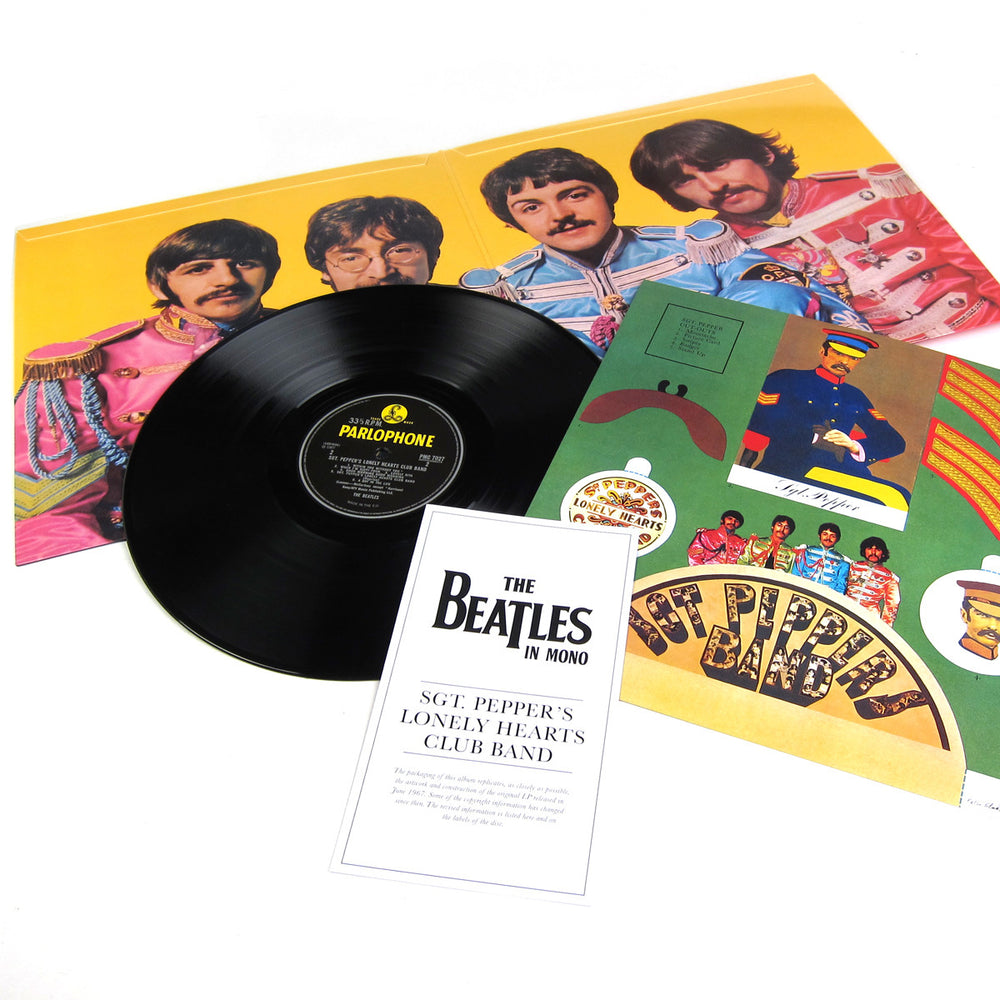 The Beatles: Sgt. Pepper's Lonely Heart Club Band in Mono (180g) Vinyl LP detail