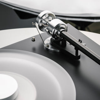 Pro-Ject: Debut Reference 10 Turntable