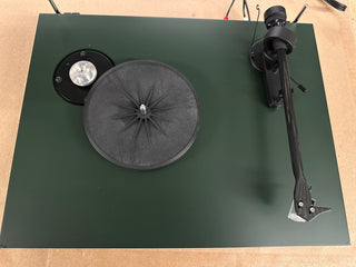 Pro-Ject: Debut Carbon EVO Turntable - Satin Fir Green  (Open Box Special)