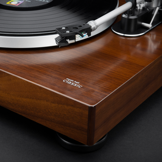 Music Hall: Classic Turntable - Dark Walnut