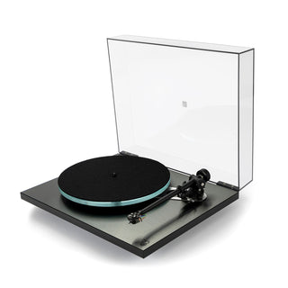 Rega: Planar 3 RS Turntable w/ ND5 Cartridge - Aluminum