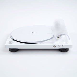 Denon: DP-450USB Turntable - White (DP450USBWT) lid on