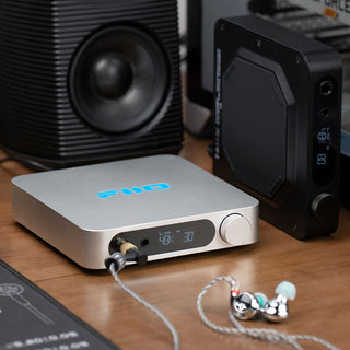 FiiO: K11 Desktop DAC and Headphone Amplifier