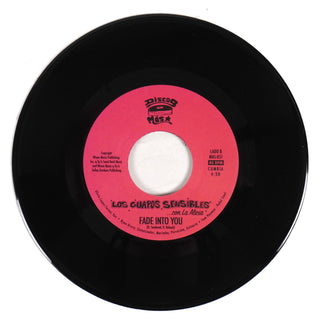 Los Guapos Sensibles: Cumbia De Colombia / Fade Into You (Mazzy Star Cover) Vinyl 7"