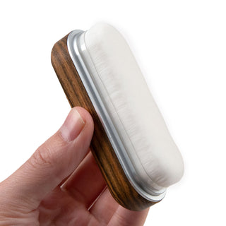 Oblitz: Puffsoft Fiber Record Brush