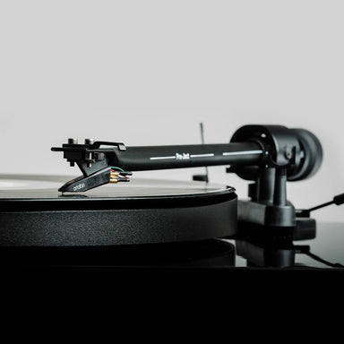 Pro-Ject: Debut III Phono SB Turntable