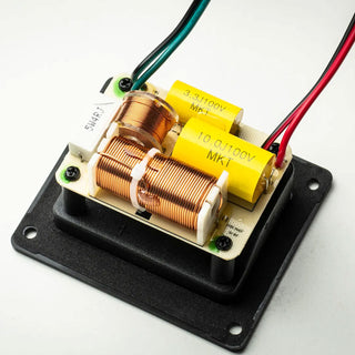 Pro-Ject: Speaker Box 5 E Carbon Passive Speakers (Pair)