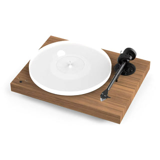 Pro-Ject: X1 B Turntable