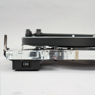Pro-Ject: XA B Balanced Acrylic Turntable