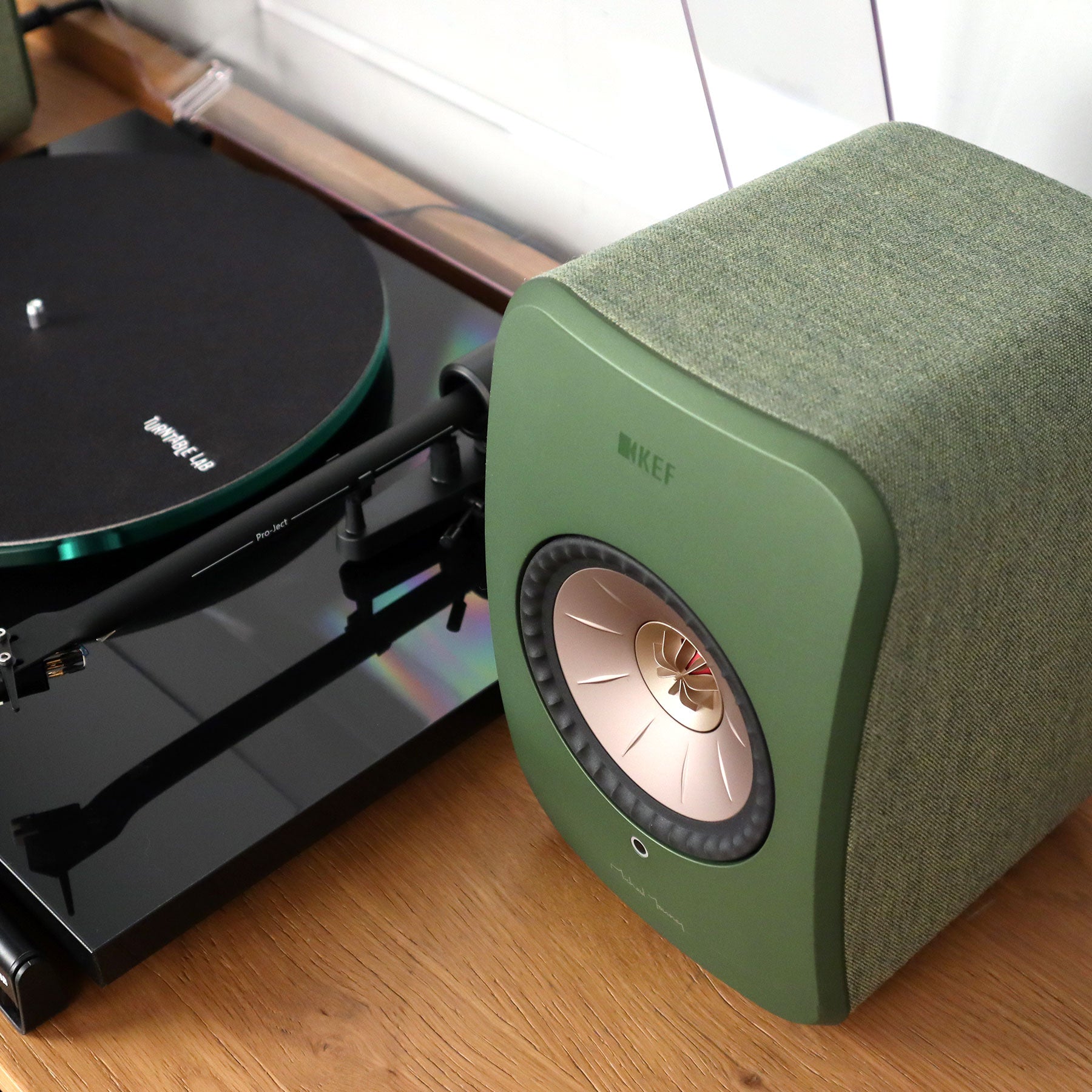 Photo inspiration: Visual Reference: Kef Lsx Ii Powered Speakers