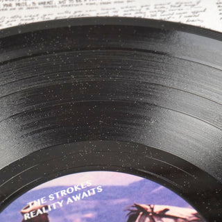 The Strokes: Reality Awaits (Indie Exclusive Colored Vinyl) Vinyl LP