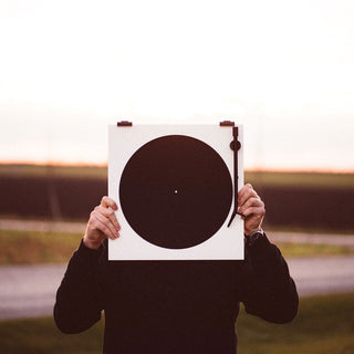 Tone Factory: Tone Turntable Set w/ Dustcover