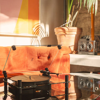 Transparent: Transparent Turntable