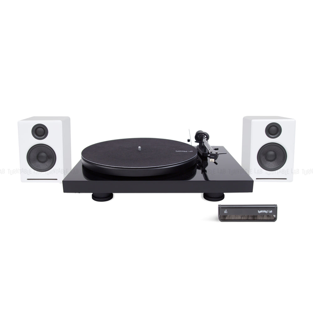 Pro-Ject: Debut Carbon EVO / Audioengine A2+ / Turntable Package