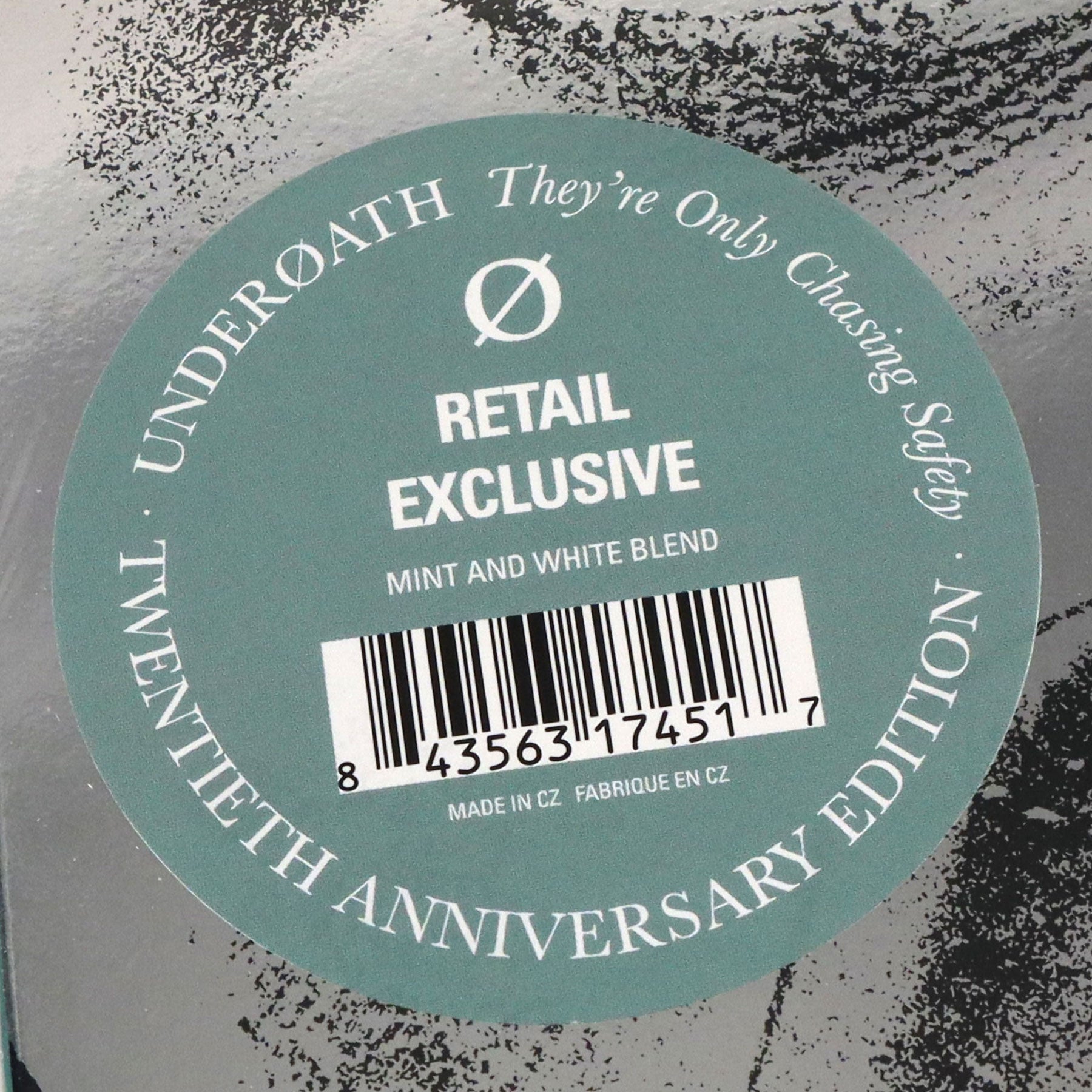 Underoath: They're Only Chasing Safety (Colored Vinyl) Vinyl LP ...