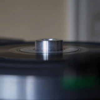 Vinyfix: Record Duster & Single Adaptor / Stand