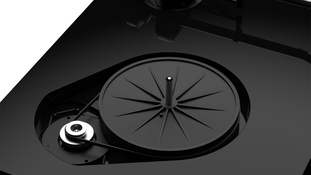 Pro-Ject: X1 B Turntable
