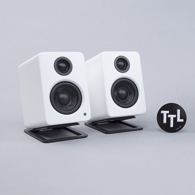 Kanto: S2 Desktop Speaker Stands for YU2  (White / Pair)