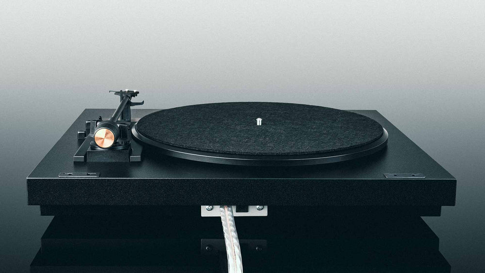 Pro-Ject: Automat A1 Automatic Turntable - Black