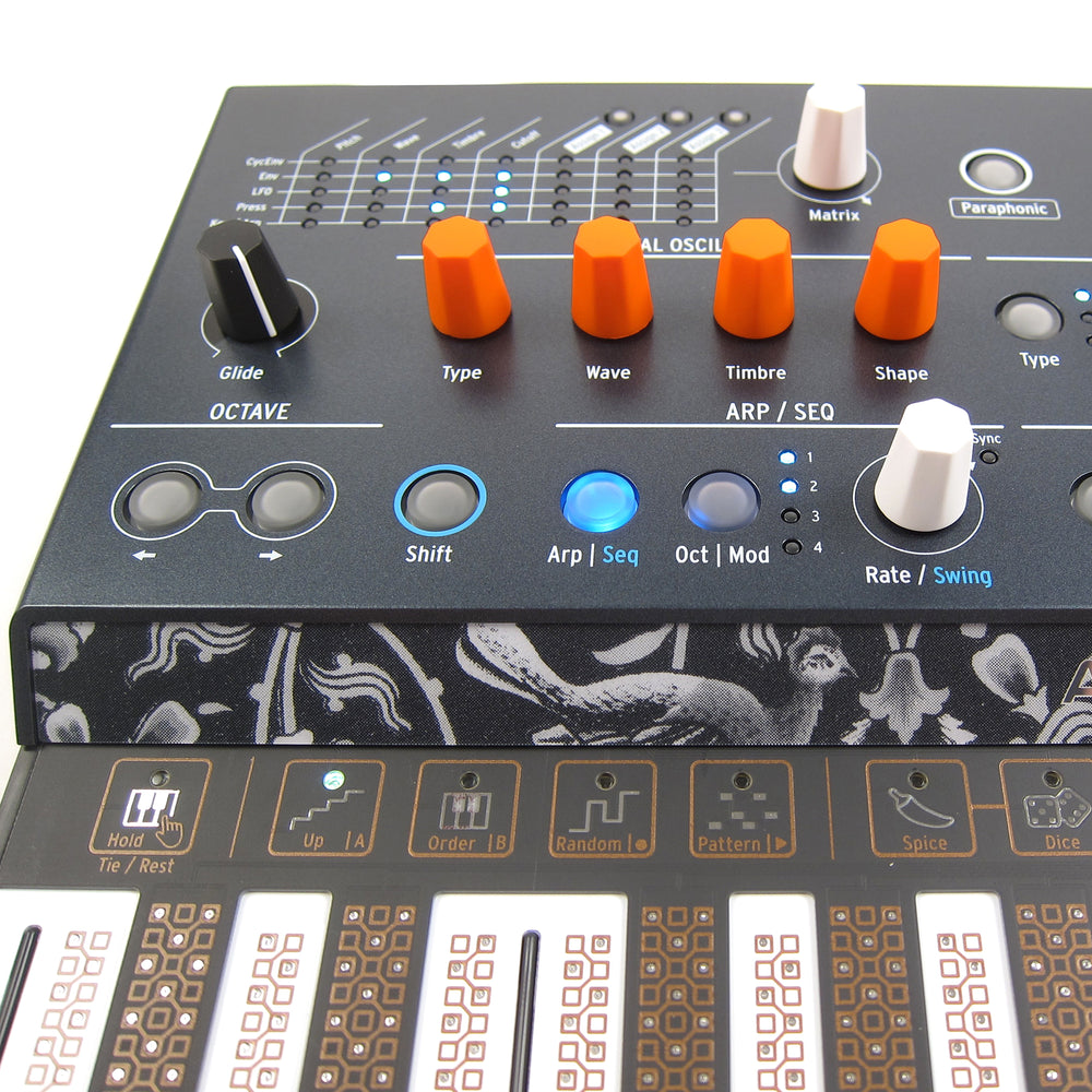 Arturia: MicroFreak Hybrid Analog / Digital Synthesizer