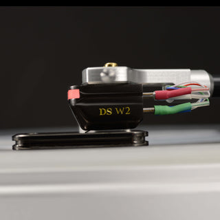 DS Audio: ST50 Phono Stylus Cleaner side