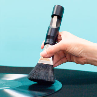 Furutech: ASB-2 Ion Antistatic Brush w/ Built-in Ionizer