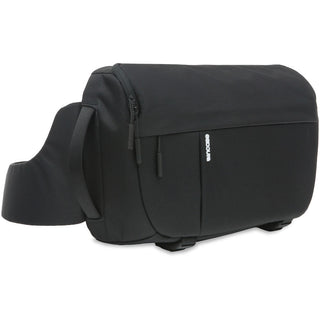 Incase: DSLR Sling Pack - Black (CL58067)