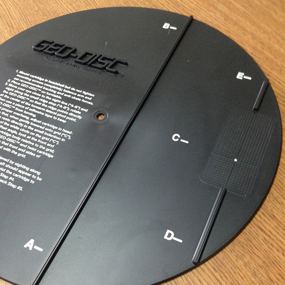 Mobile Fidelity: Geo-Disc: Phono Cartridge Alignment Tool Detail 2