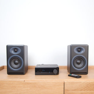 NAD: D3020 V2 Amplfier / Audioengine P4 / Passive Speaker Package