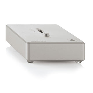 Clearaudio: Nano V2 Phono Preamp