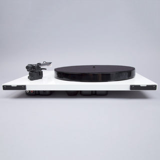 Rega: Planar 1 Plus Turntable w/ Built-In Phono Preamp - Gloss White (Open Box Special)