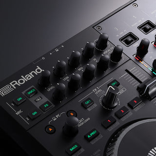 Roland: DJ-707M DJ Controller (Serato)