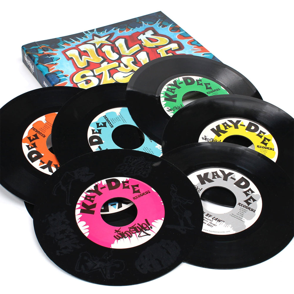Kenny Dope: Wild Style Breakbeats 7x7" Vinyl + Book open page lay down detail